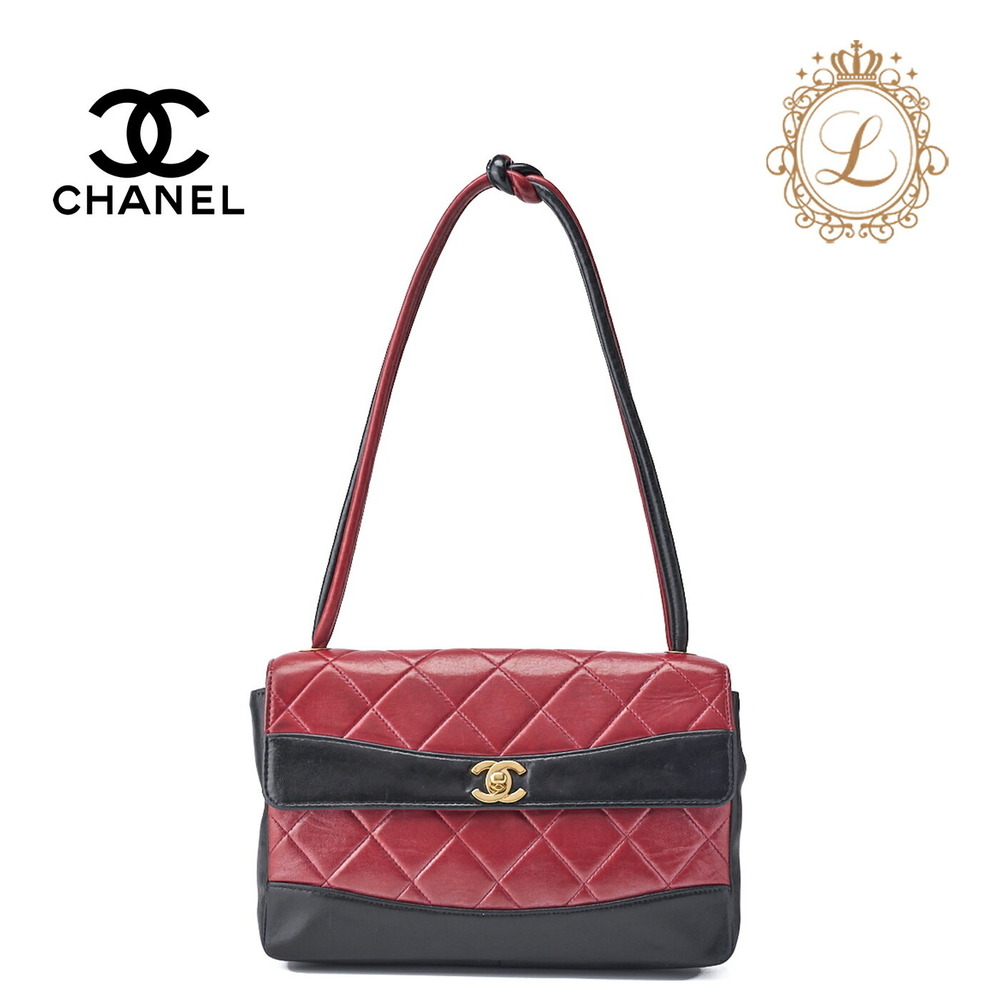 Chanel Matelasse Turnlock Flap Shoulder Bag Red Black Lambskin